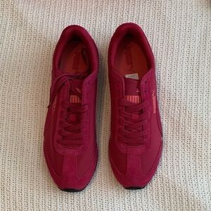 New in Box Size 9.5 Puma Rio Speed Shoe